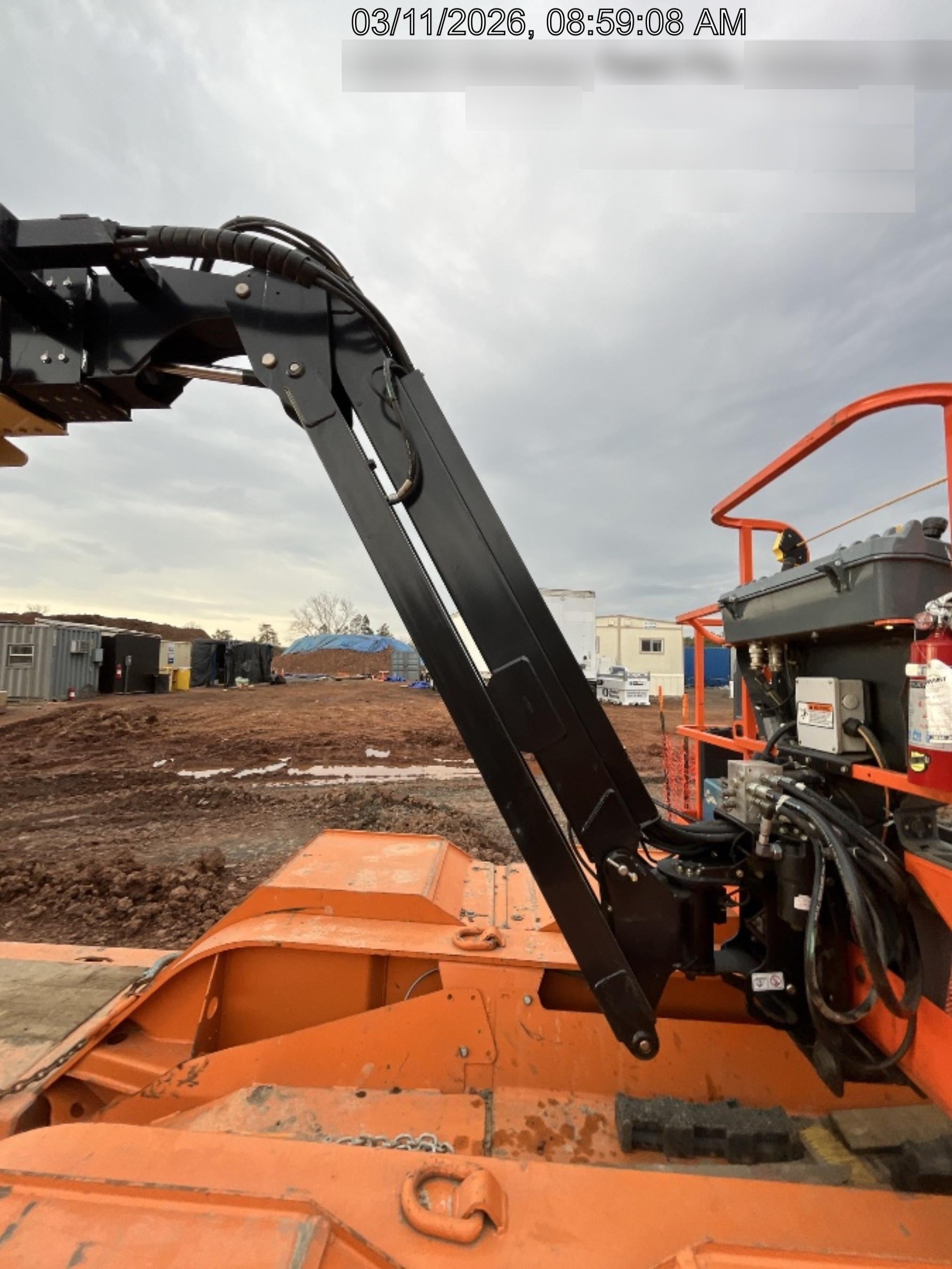 2025 JLG 660SJ