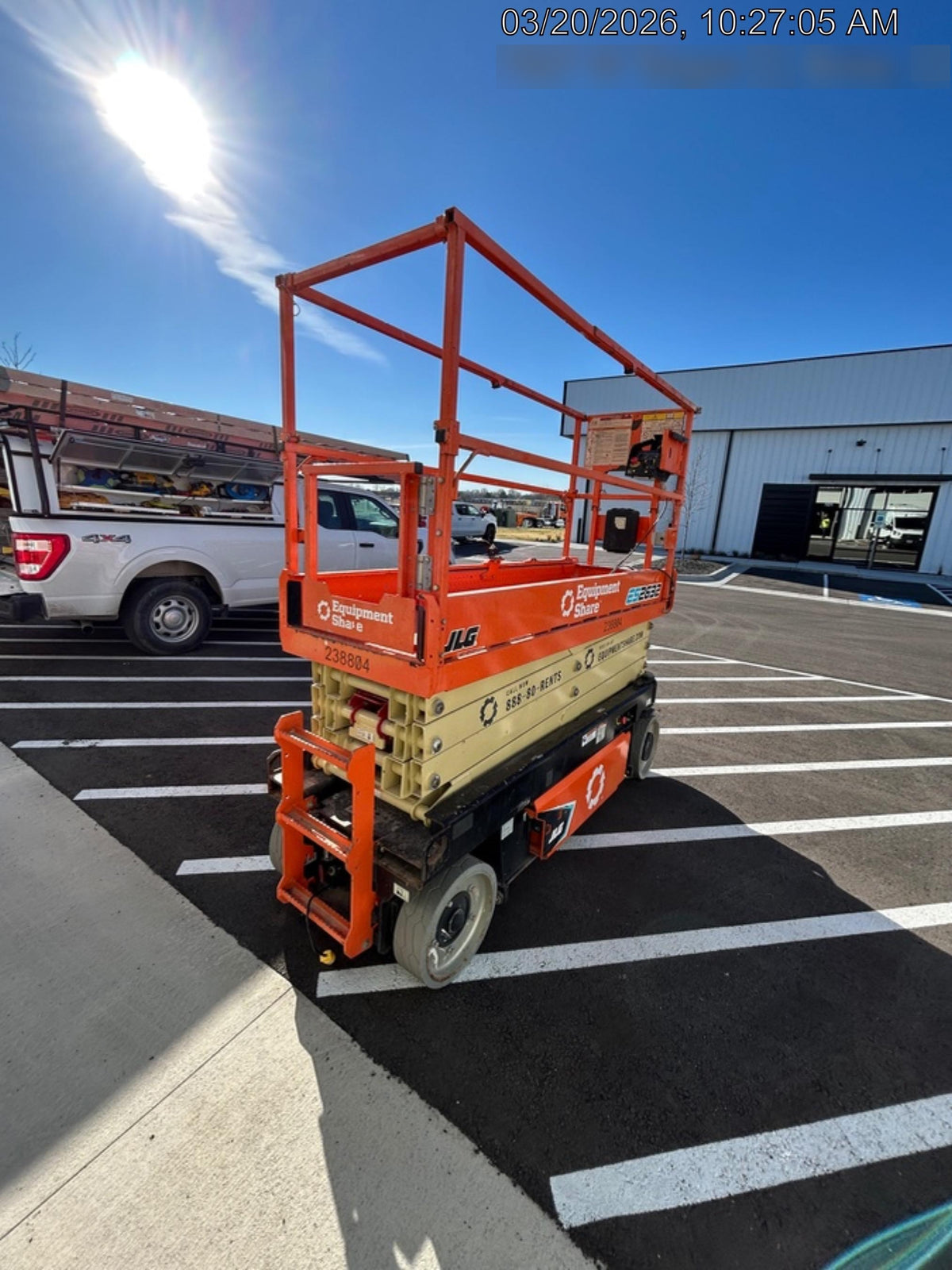 2022 JLG ES2632