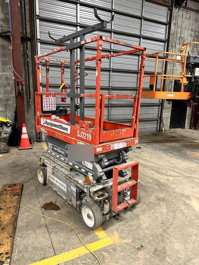 2021 SKYJACK SJ3219