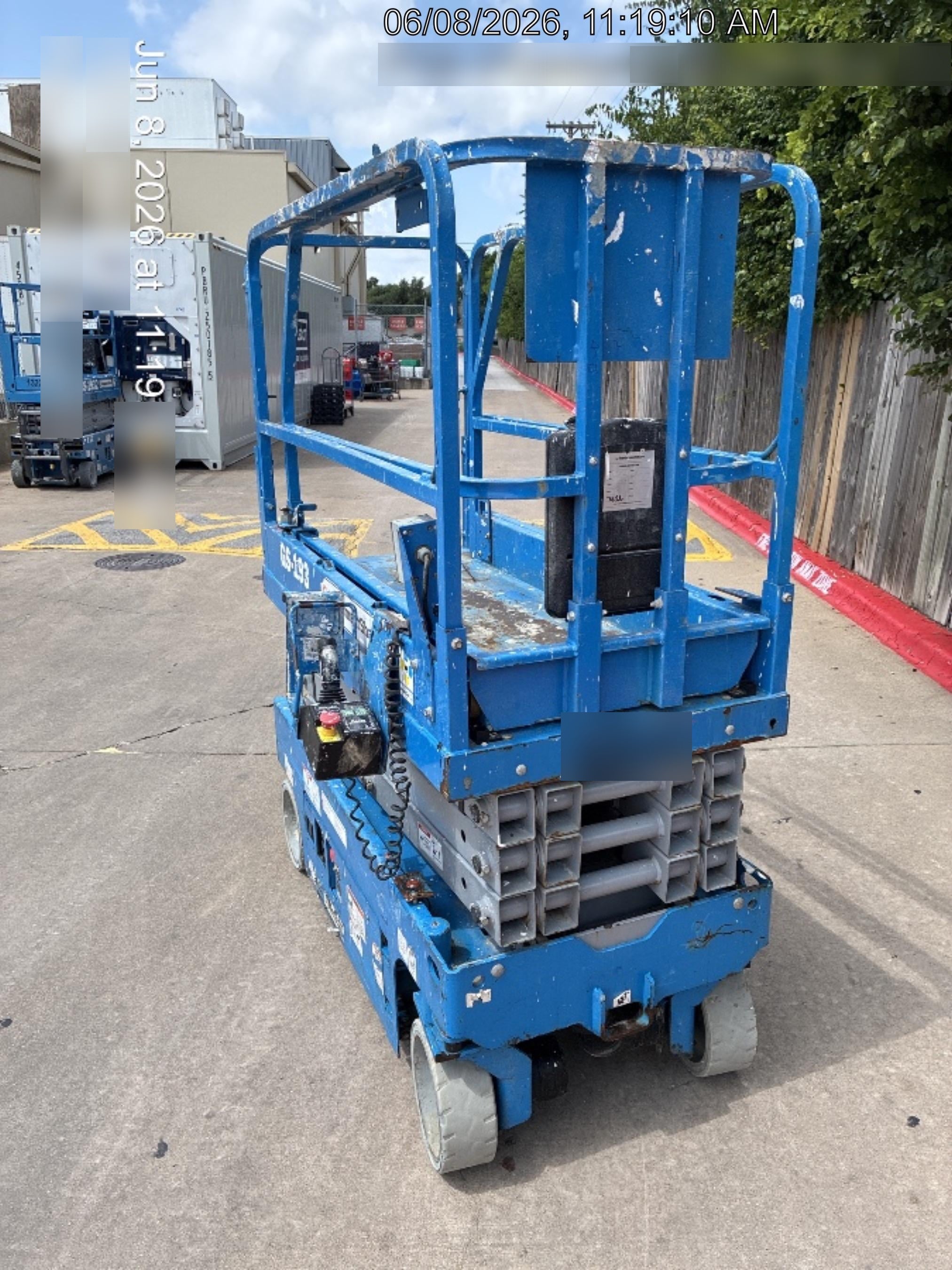 2019 Genie GS-1930 Fixed Rails with Chain Entry