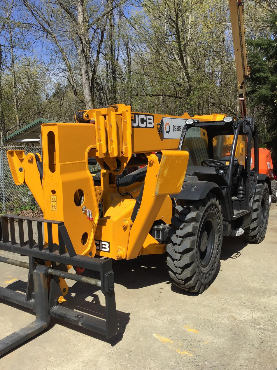 2020 JCB 512-56