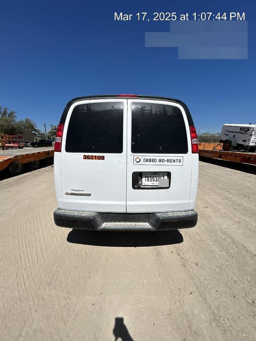 2023 CHEVROLET Express Van - Rental