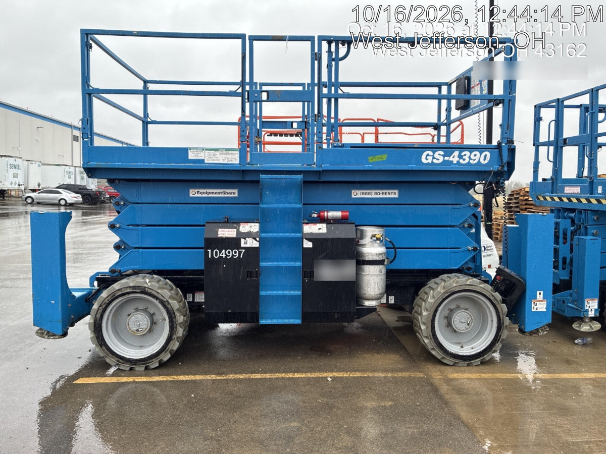 2020 GENIE GS-4390 RT