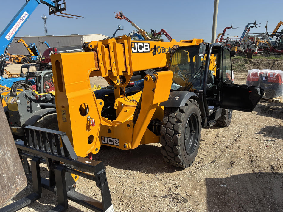 2026 JCB 510-56