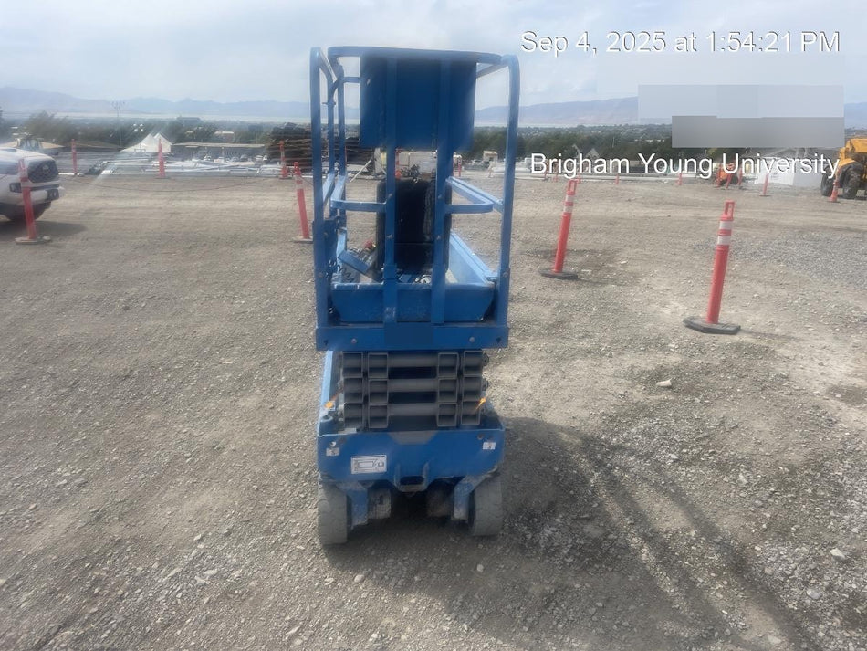2020 Genie GS-1930 Fixed rails with chain entry gate - Pre A92.20