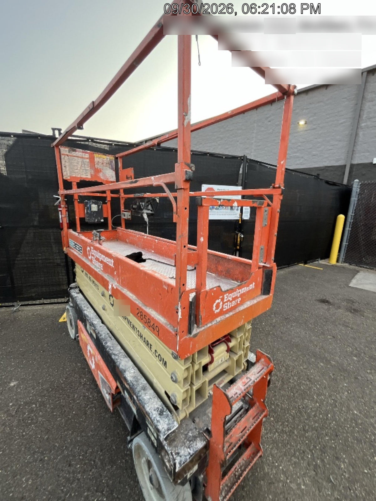 2022 JLG ES2632