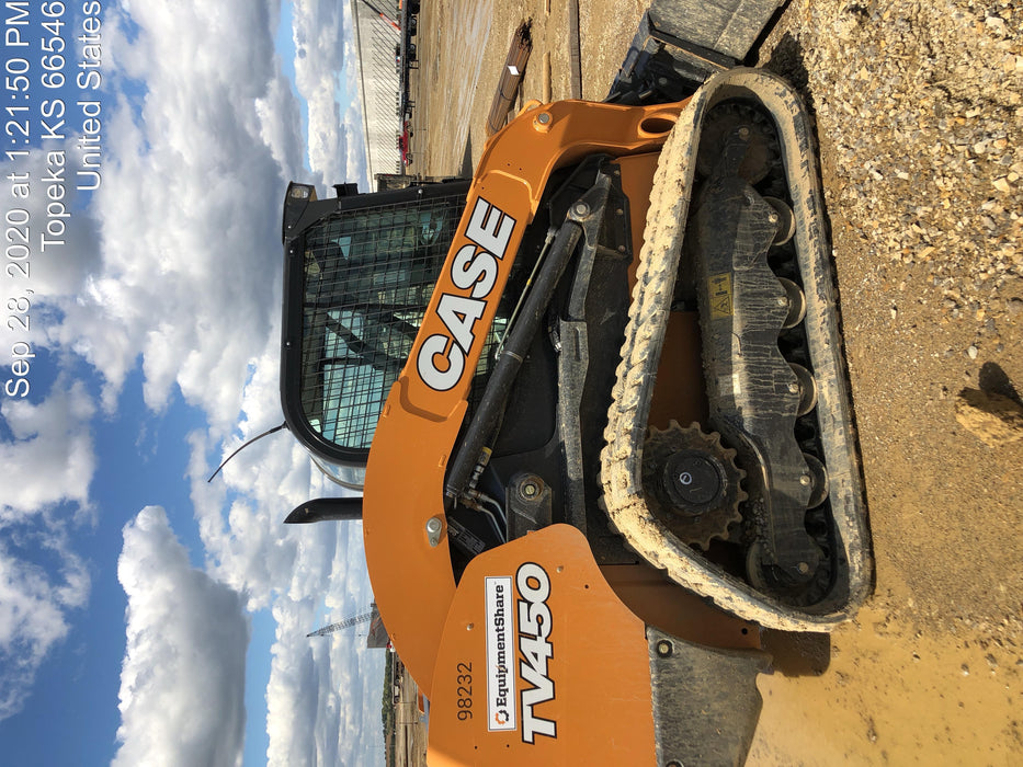 2020 Case TV450 761042 E-H Controls, 761031 ISO/H 2-Speed Controls, 761035 Performance Package Front Electric, 761206 Hydraulic Coupler, 761045 Cab Heat/AC, 761062 Air Ride Seat, 761201 HD Light Package, 761048 Engine Block Heater, 8500147 450mm (17.7 in.) 78" OTW Tracks