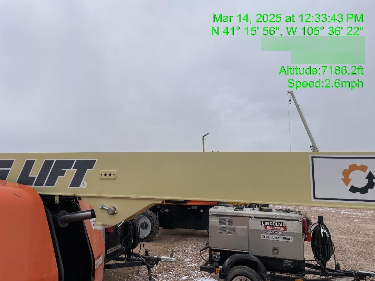 2022 JLG 460SJ