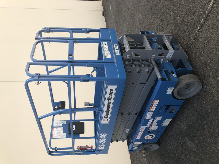 2019 Genie GS-2646 folding rails with full height swing gate