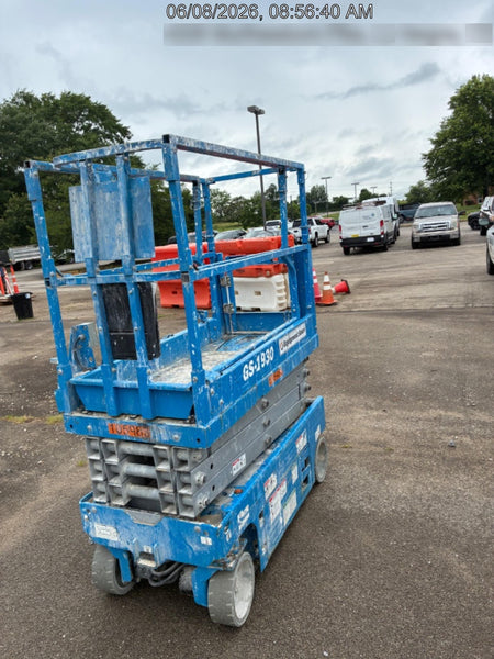 2020 Genie GS-1930 Solid Non Marking Tires, Beacon, Folding rails with half height swing gate