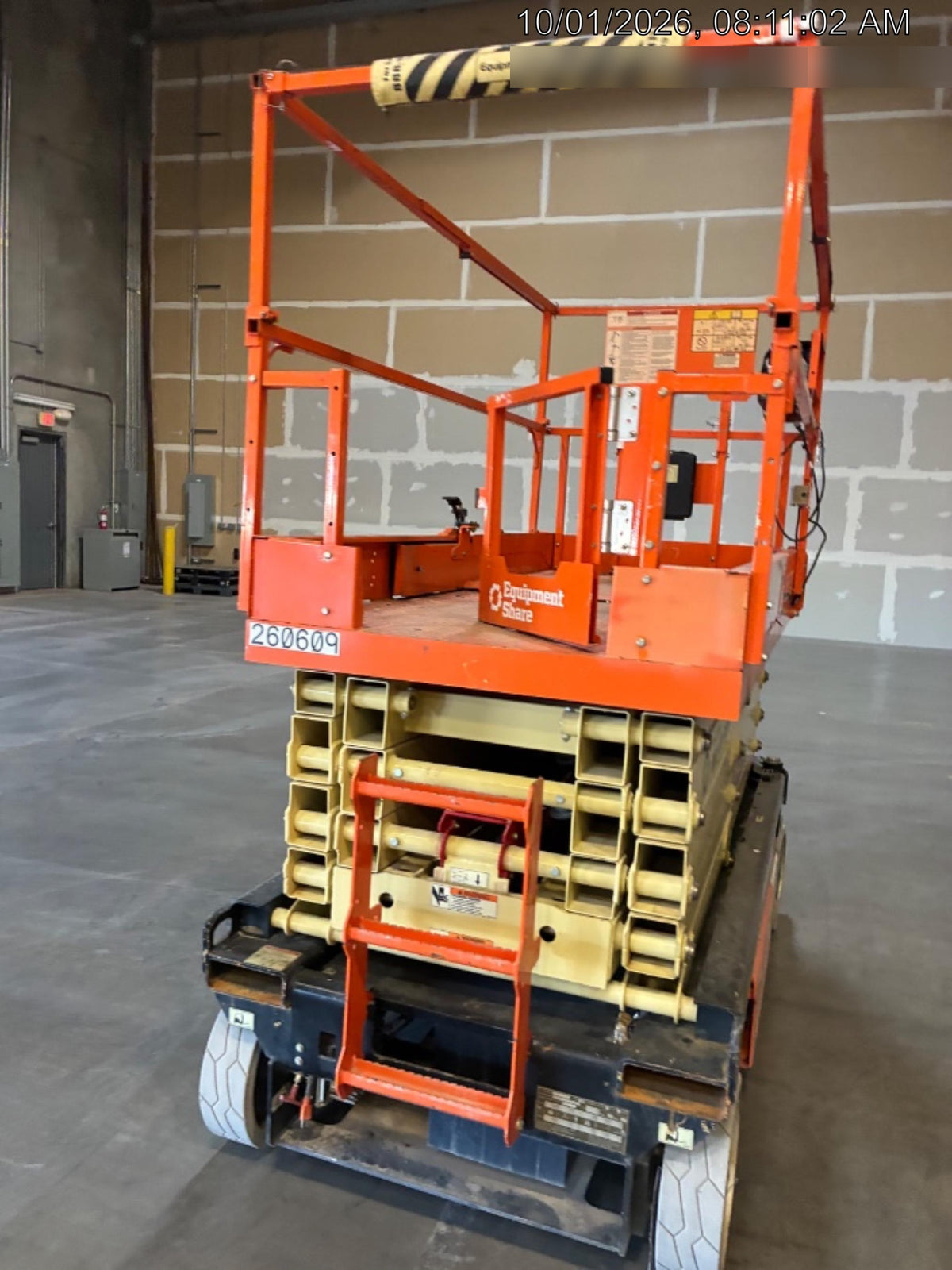 2022 JLG ES3246