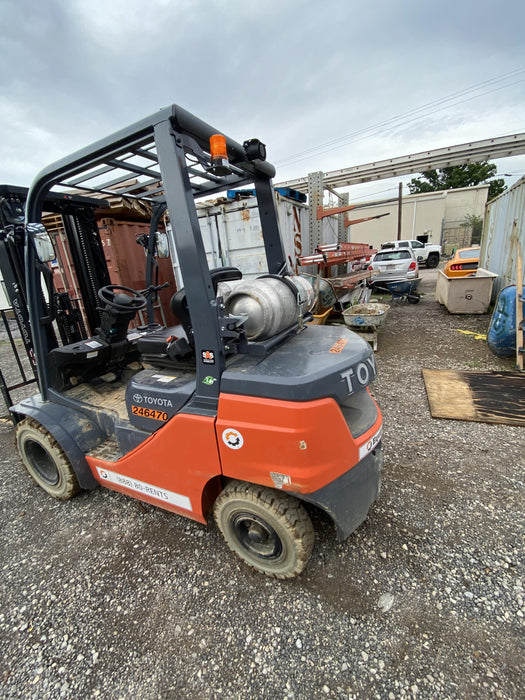 2022 TOYOTA 50-8FGU25