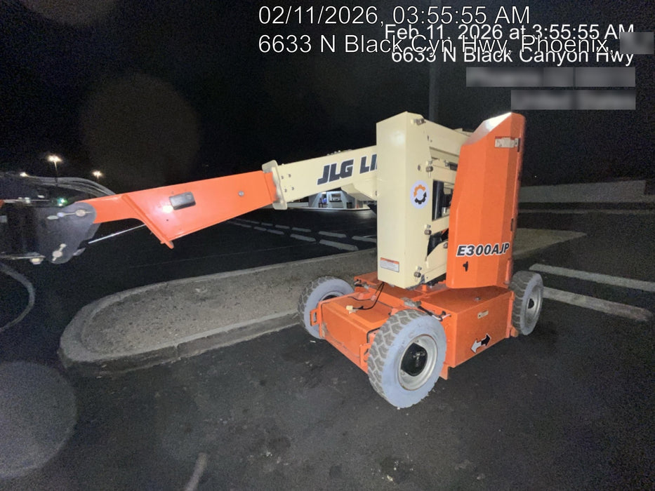 2019 JLG E300AJP