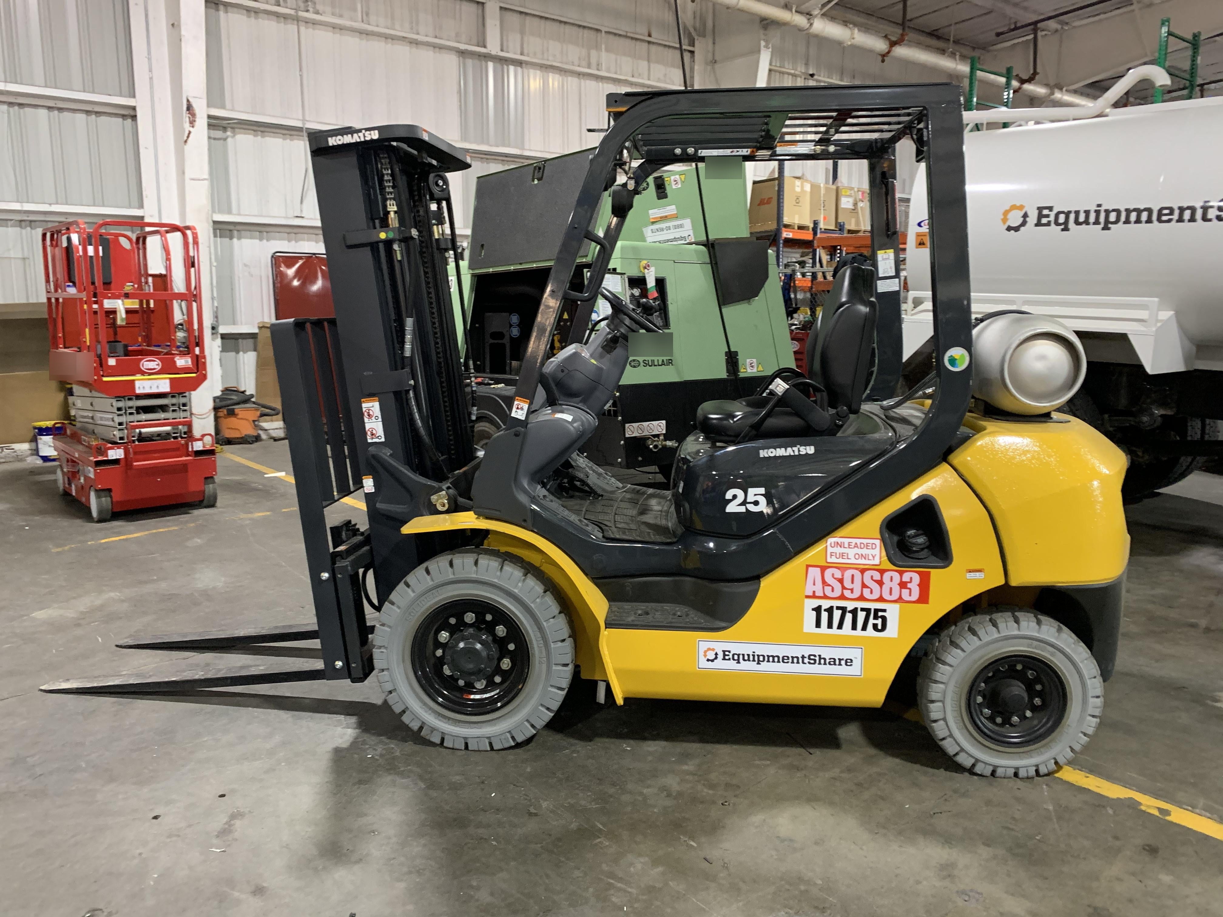 2020 KOMATSU FG25T-16