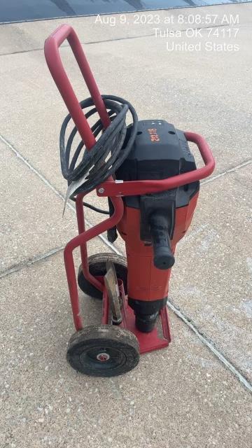 2022 HILTI TE 3000-AVR