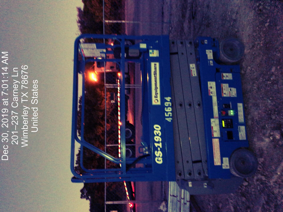 2019 Genie GS-1930 Fixed rails with chain Entry