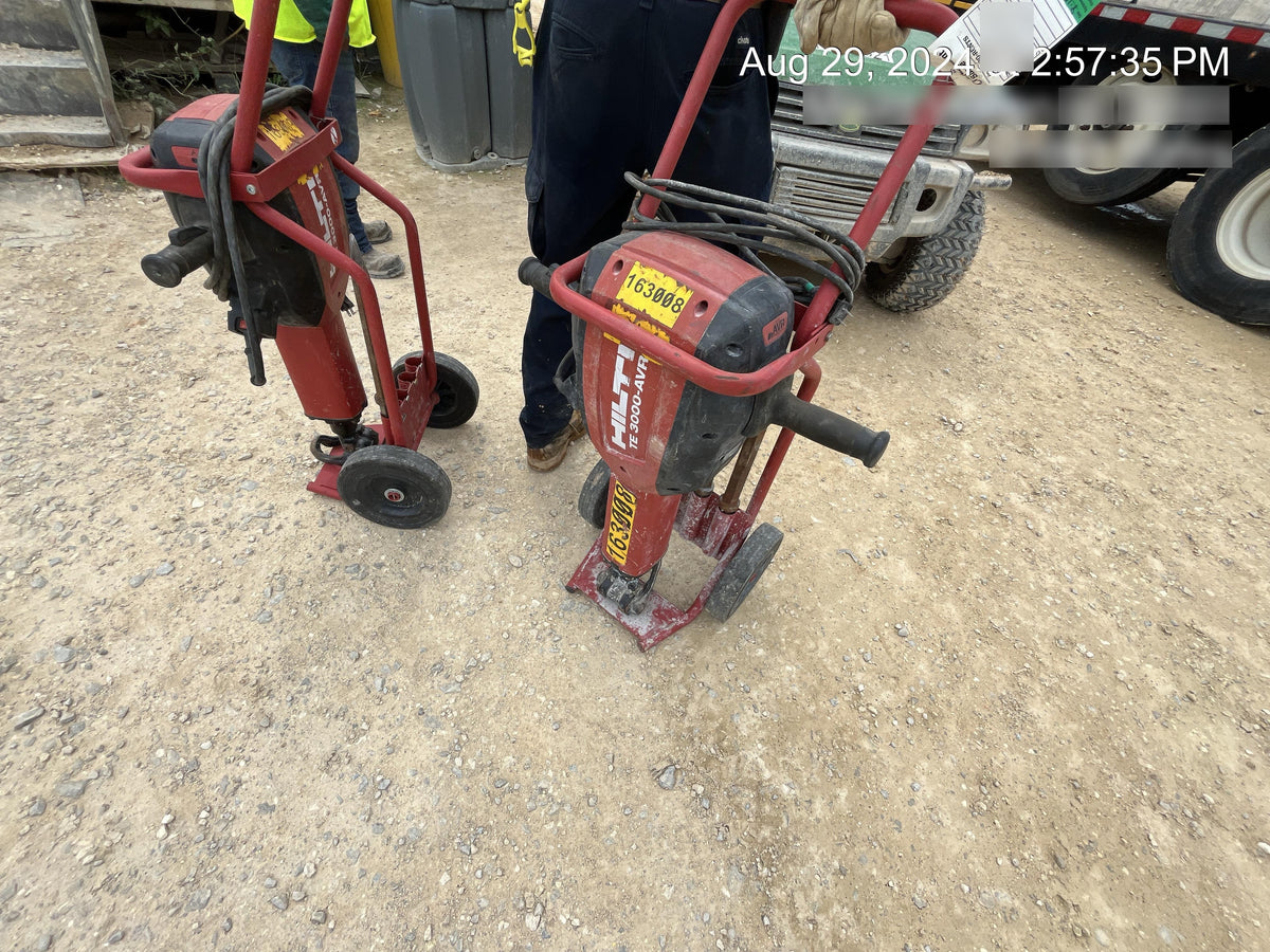 2021 HILTI TE 3000-AVR