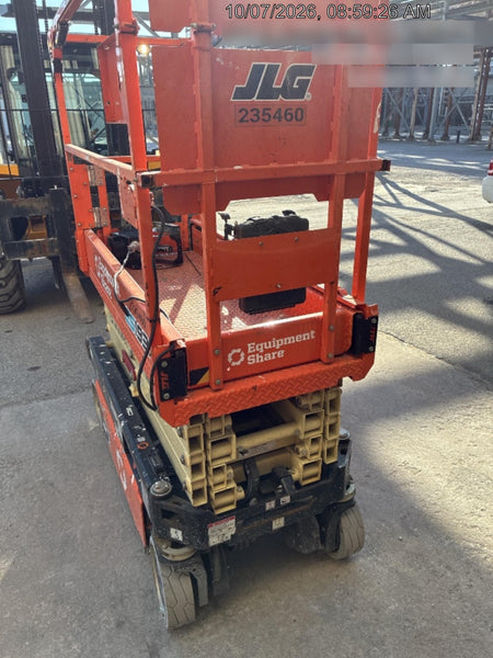 2022 JLG ES1932