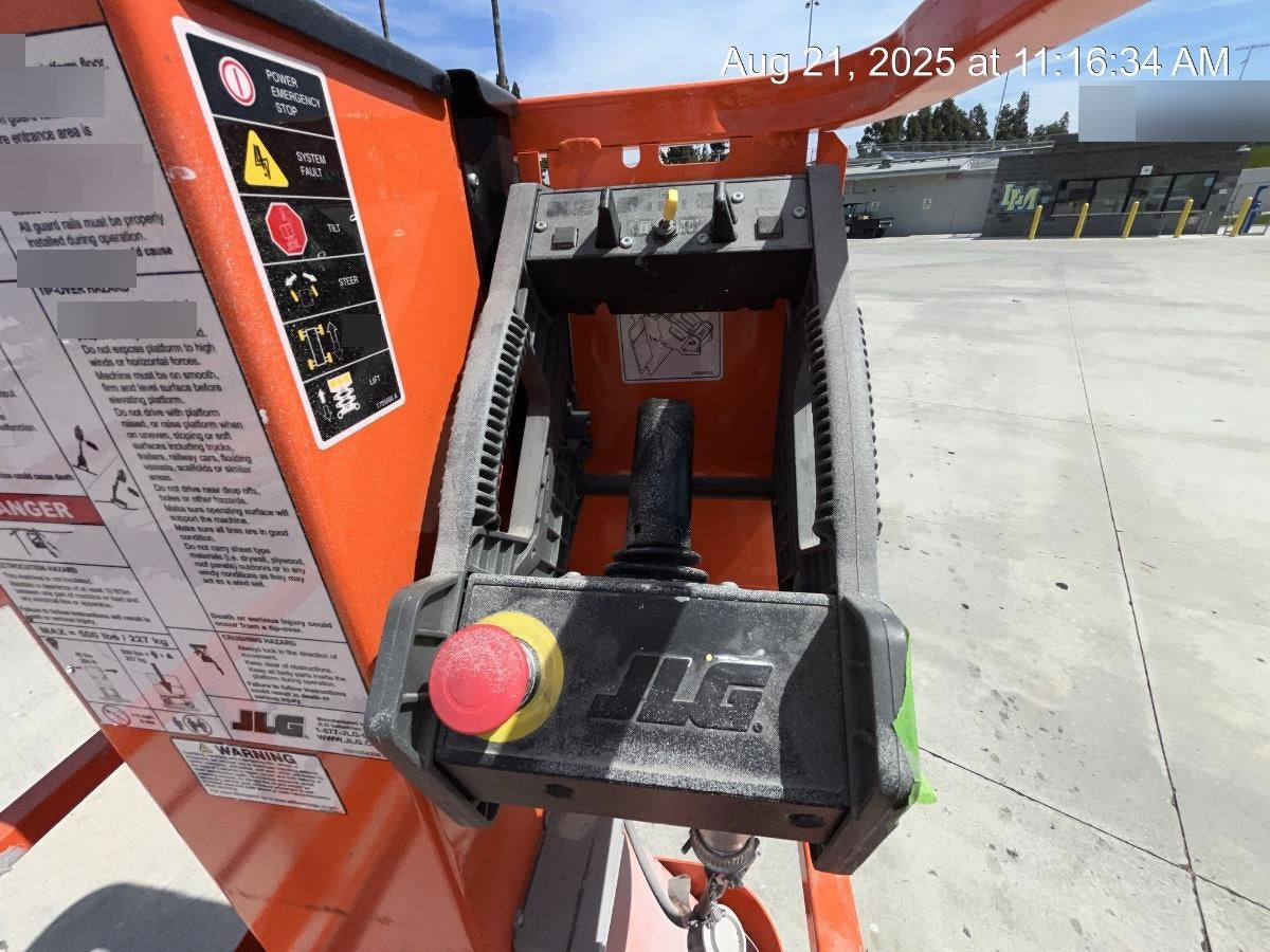 2024 JLG 1230ES