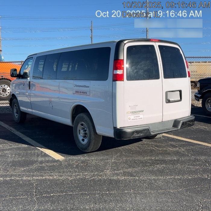 2023 CHEVROLET Express Van - Rental