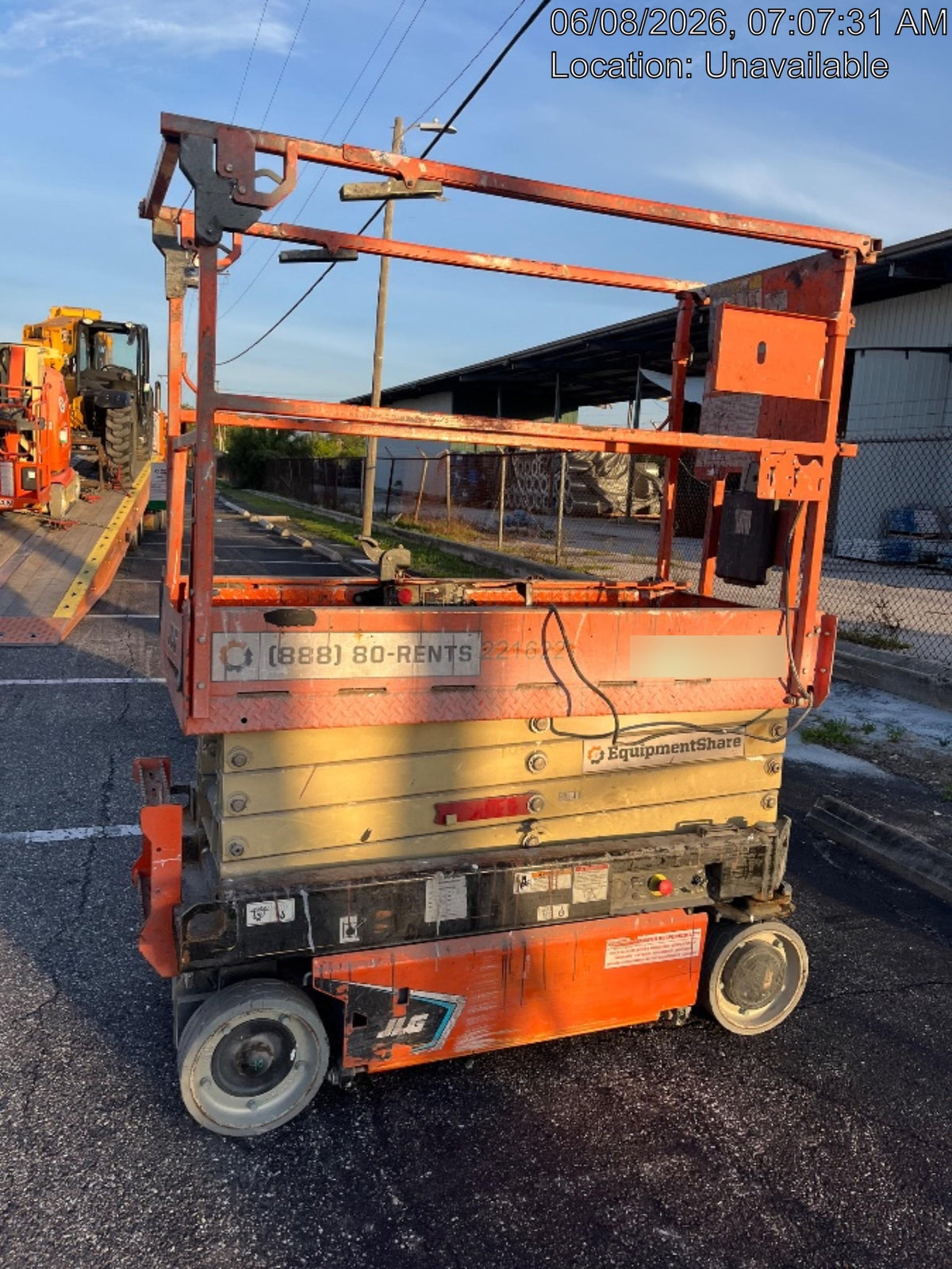 2022 JLG ES1932