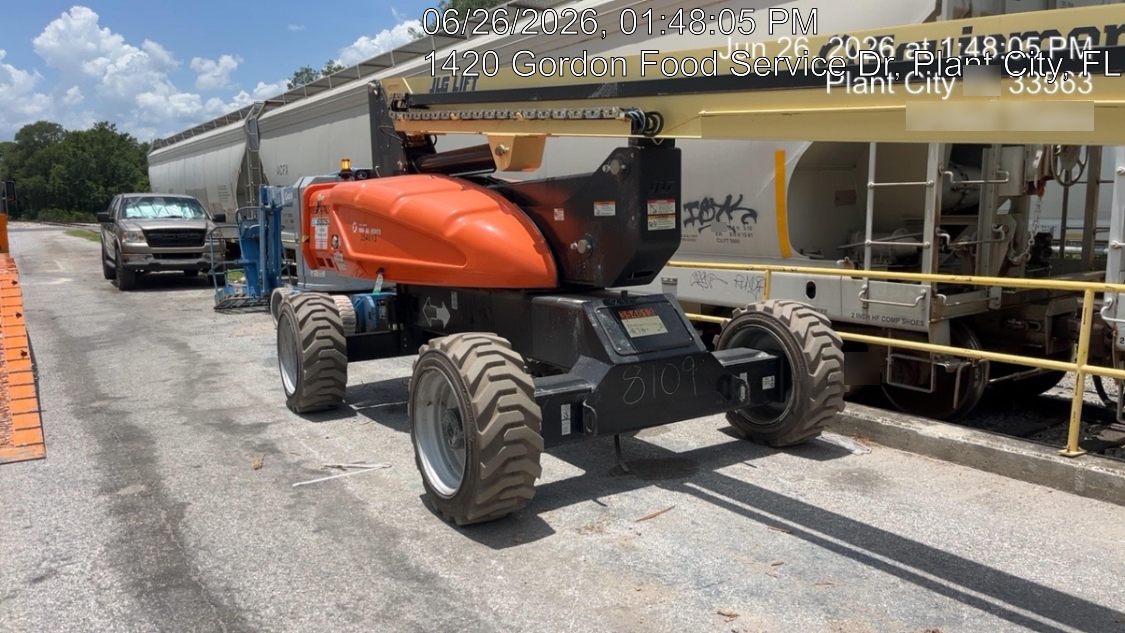 2023 JLG EC600SJ