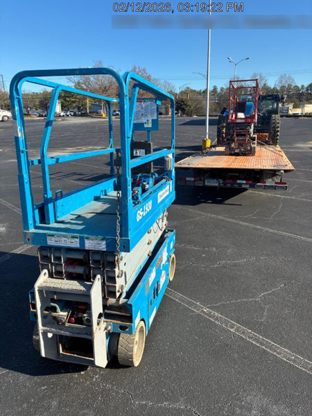 2019 Genie GS-1930 Fixed rails with chain Entry