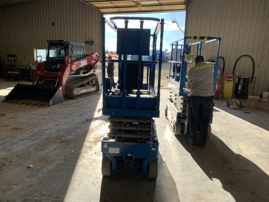 2020 Genie GS-1930 Solid Non Marking Tires, Beacon, Folding rails with half height swing gate