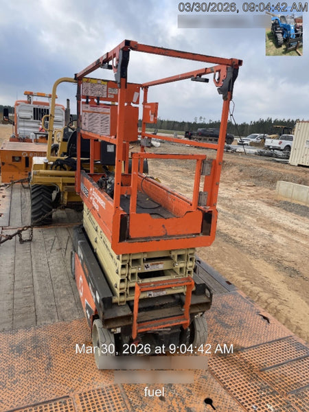 2023 JLG ES1932