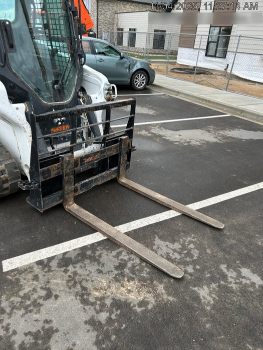 2023 ARROW MATERIAL HANDLING F5100CB