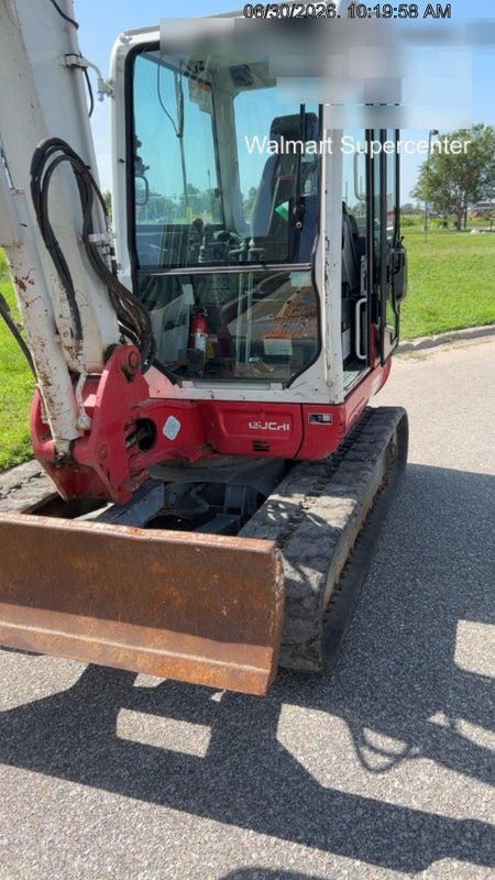 2020 TAKEUCHI TB250-2C