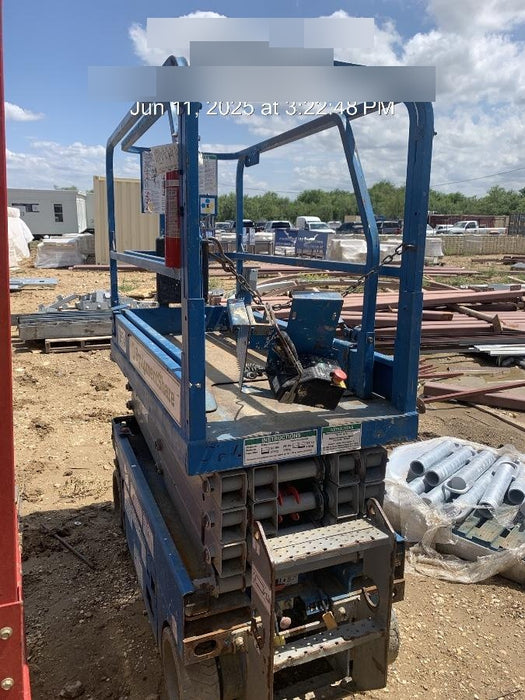 2017 Genie GS-1930 Genie GS-1930 Lift w/Fixed Rail and Chain Entry