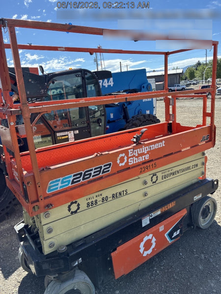 2022 JLG ES2632