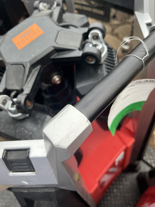 2021 MILWAUKEE MXF041-1XC