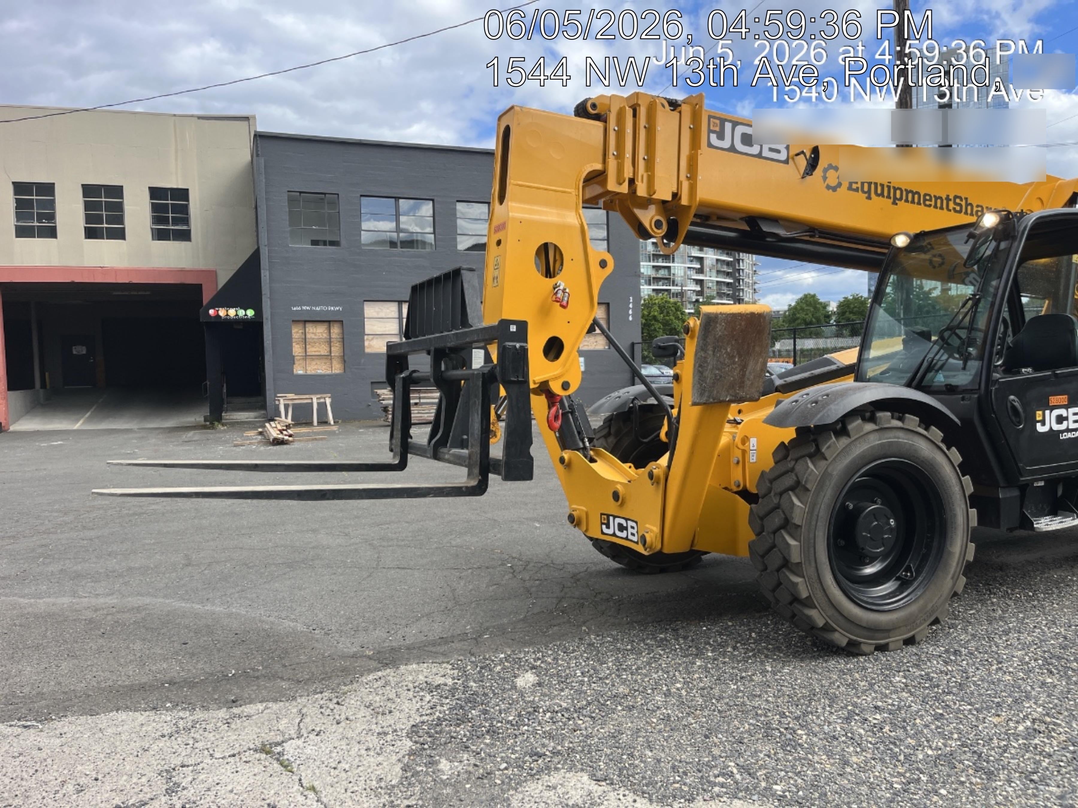2025 JCB 510-56