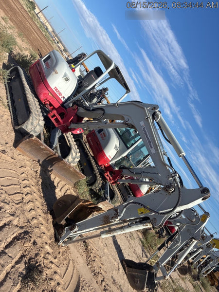 2021 TAKEUCHI TB250-2