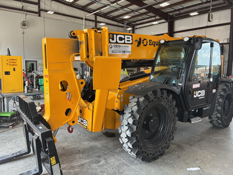 2026 JCB 512-56