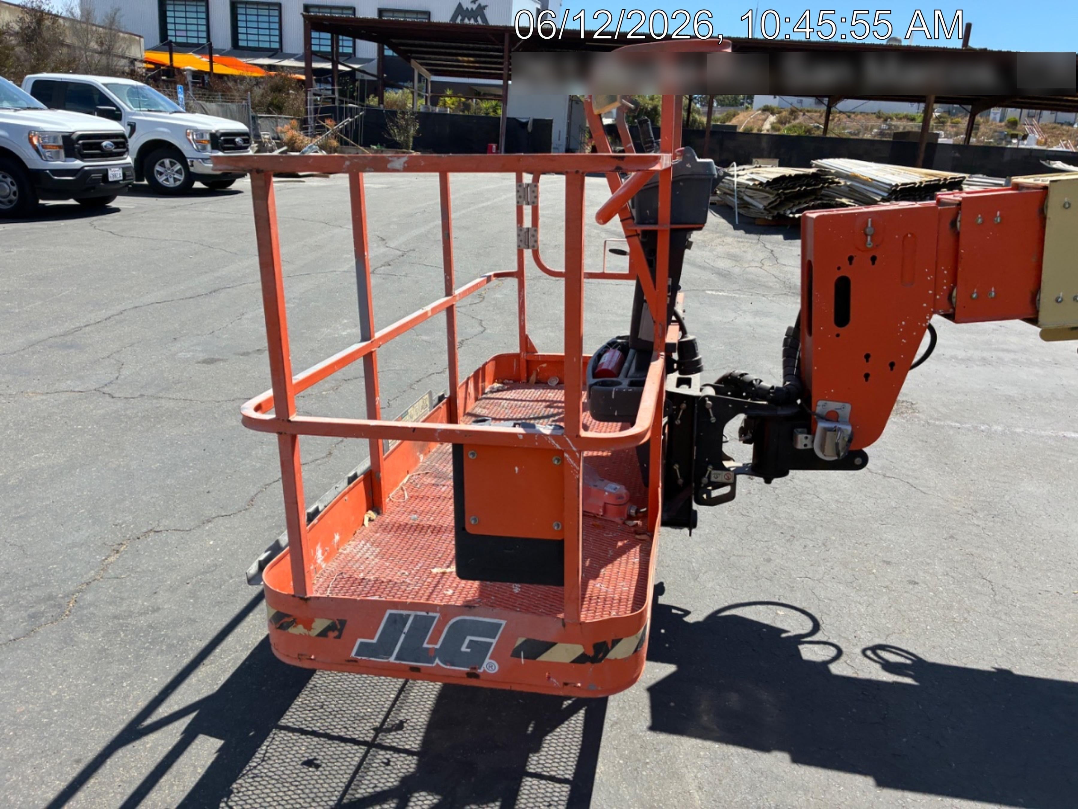 2022 JLG 600S