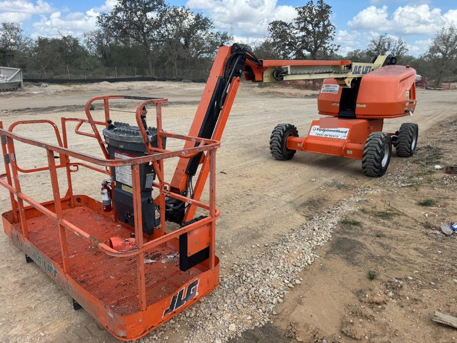 2019 JLG 460SJ