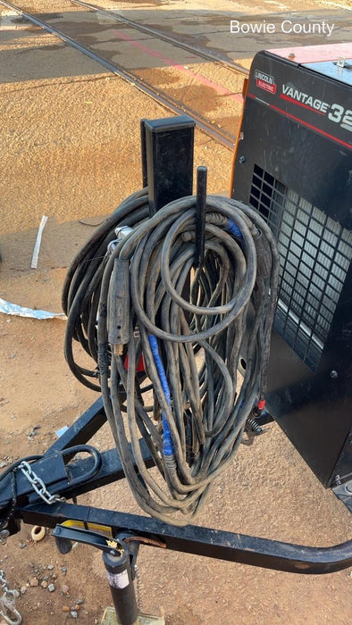 2022 Lincoln Electric LE400 Kubota V1505, Trlr, Cable Rack, Light Kit, ES Decals, T3