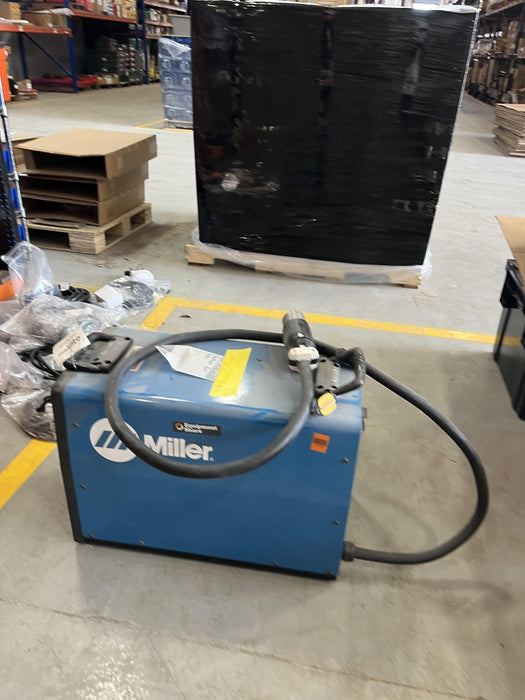 2021 MILLER ELECTRIC XMT 350