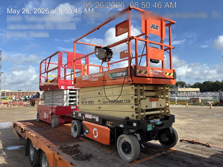 2025 JLG ES3246