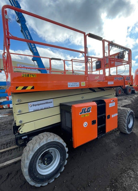 2022 JLG 4394RT