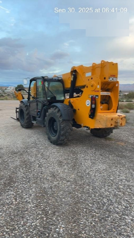 2021 JCB 514-56