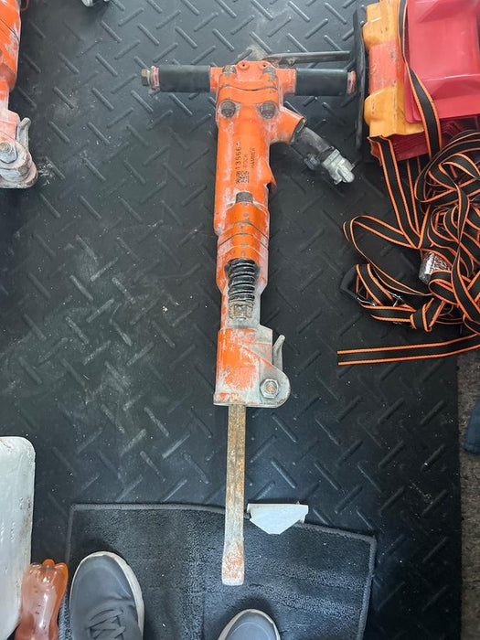 2021 MICHIGAN PNEUMATIC MP-TPB60-114