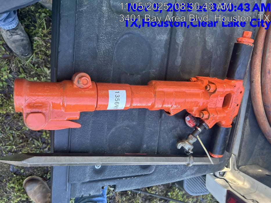 2021 MICHIGAN PNEUMATIC MP-30-1