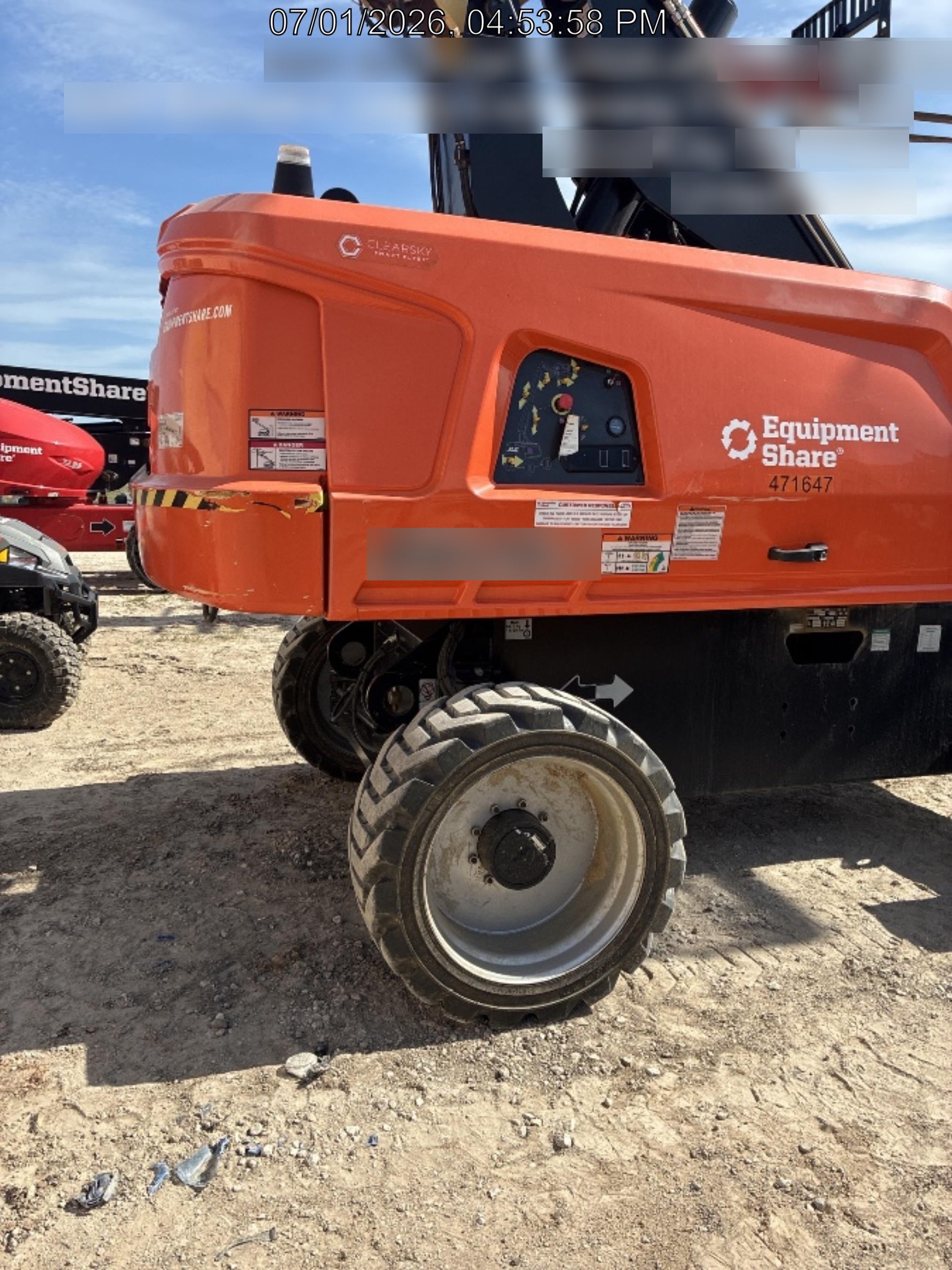 2024 JLG 660SJ