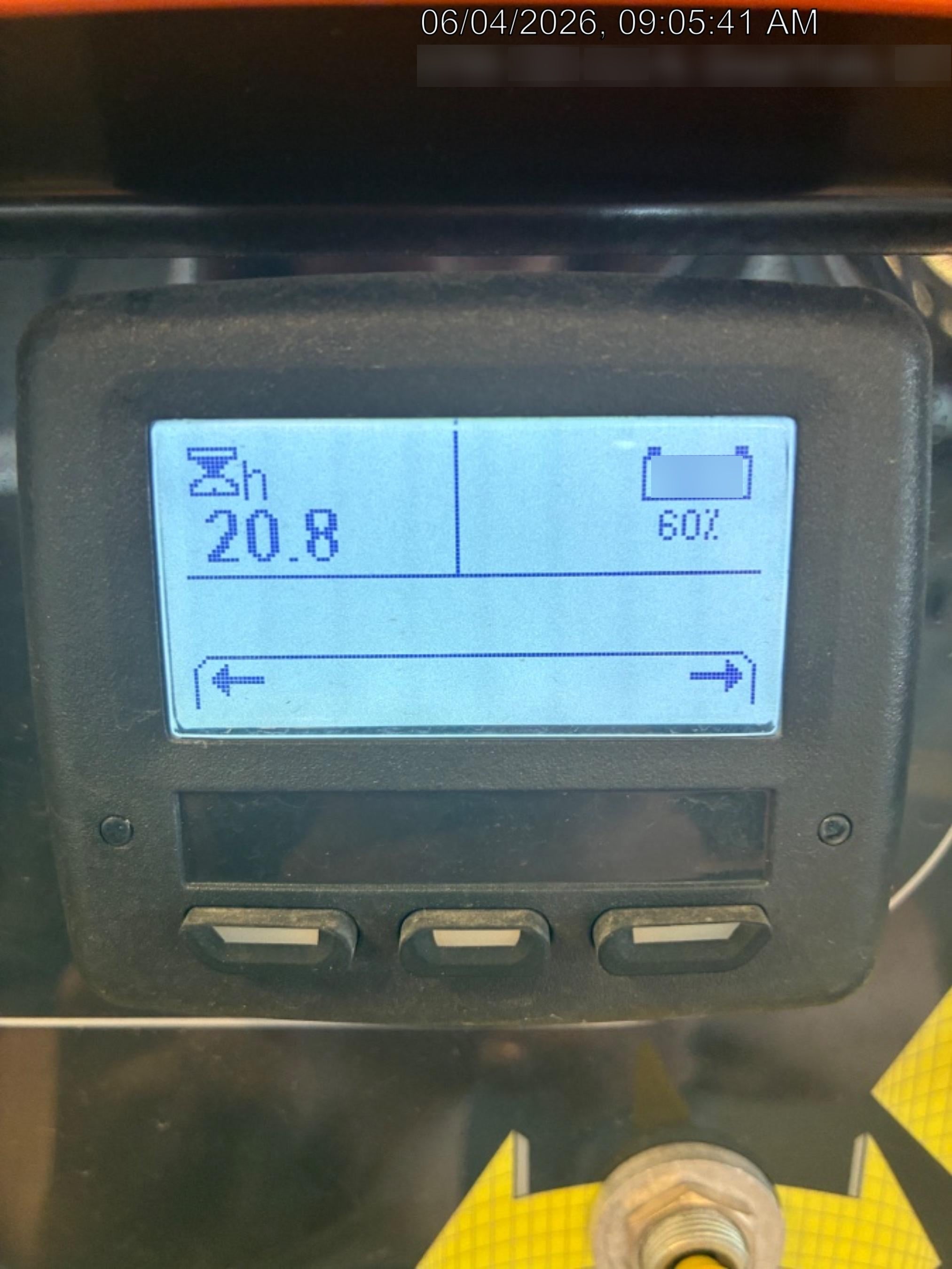 2025 JLG E300AJP