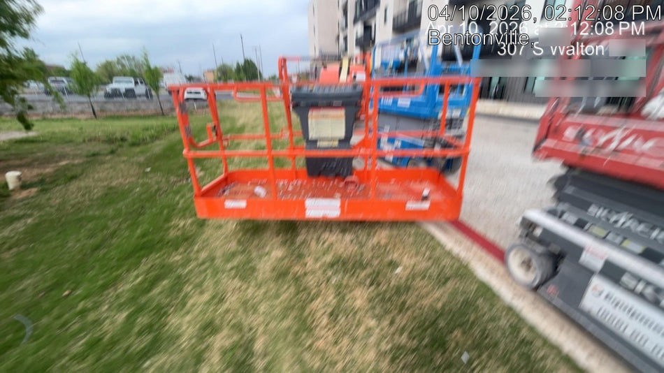 2019 JLG 460SJ