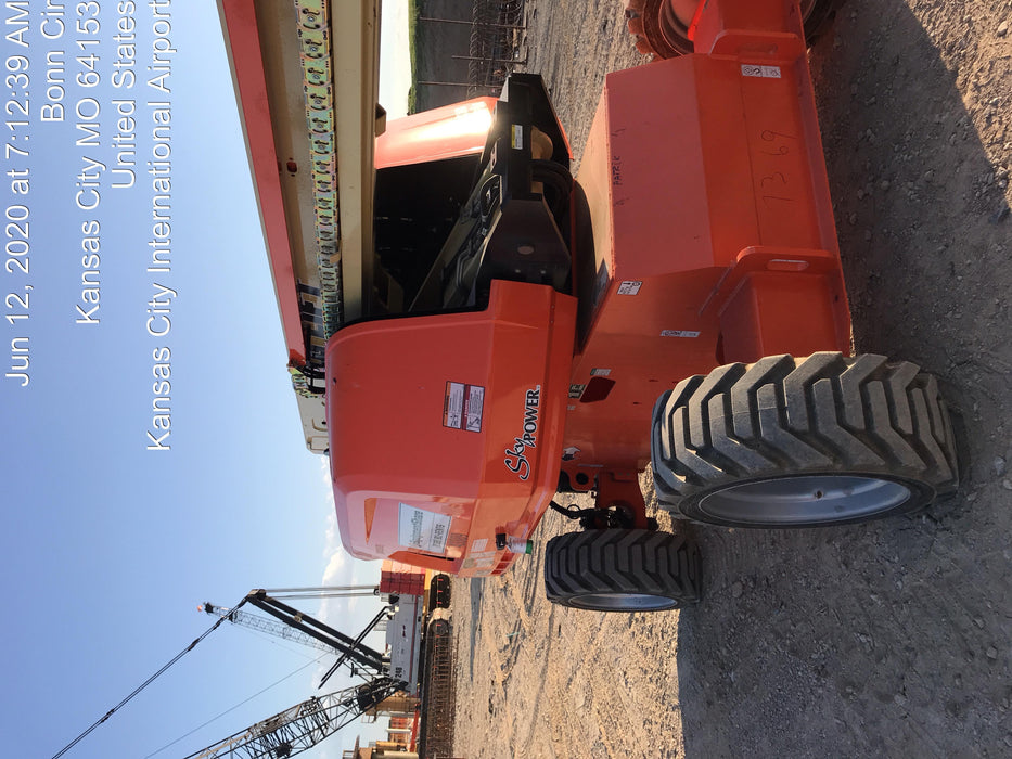 2019 JLG 660SJ